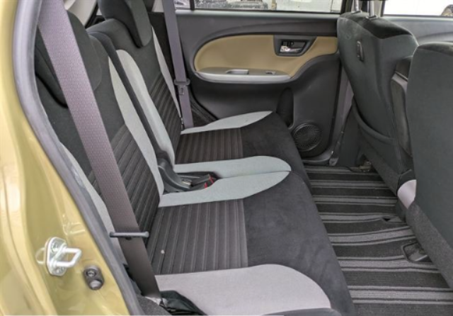 2017 DAIHATSU DBA-LA250S — photo 5