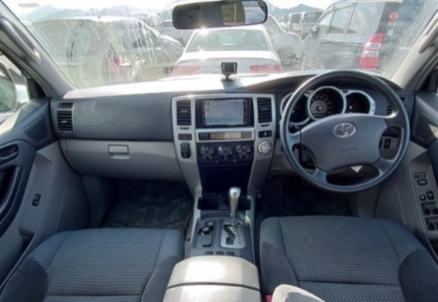 2005 TOYOTA CBA-TRN215W — photo 4