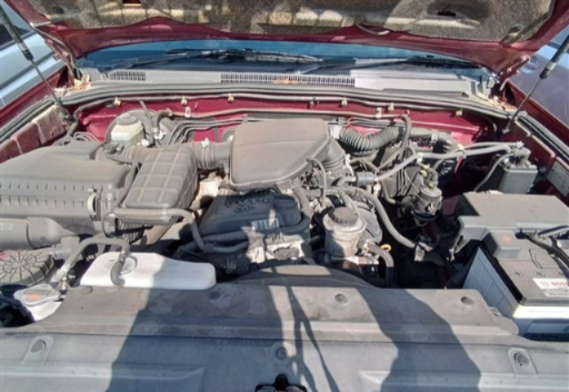2005 TOYOTA CBA-TRN215W — photo 6