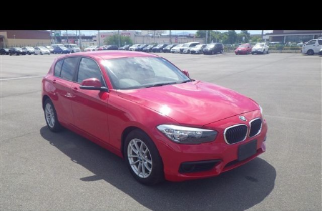 2015 BMW 118I — photo 3