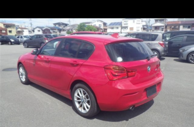 2015 BMW 118I — photo 4
