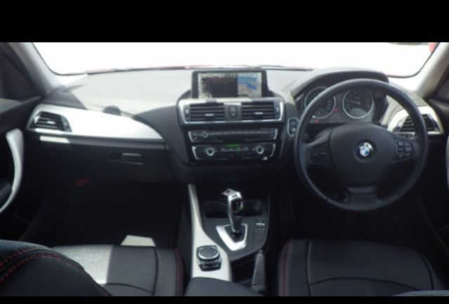 2015 BMW 118I — photo 5