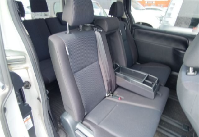 2017 TOYOTA NOAH X  DBA-ZRR80G — photo 5
