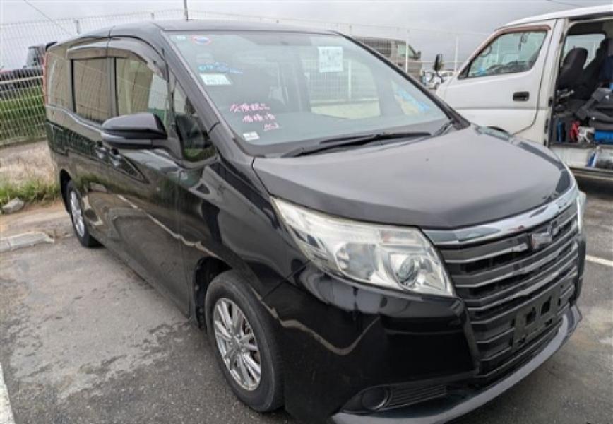2015 TOYOTA  NOAH DBA-ZRR80G X