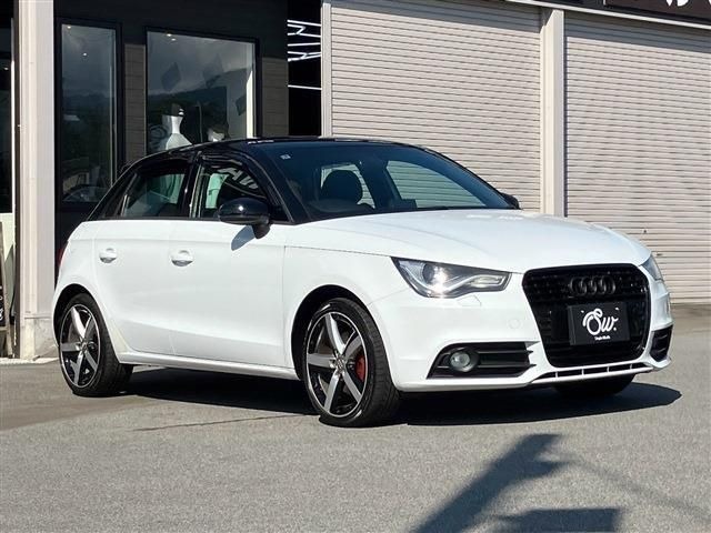 2013 AUDI  A1 8XCAX — photo 4