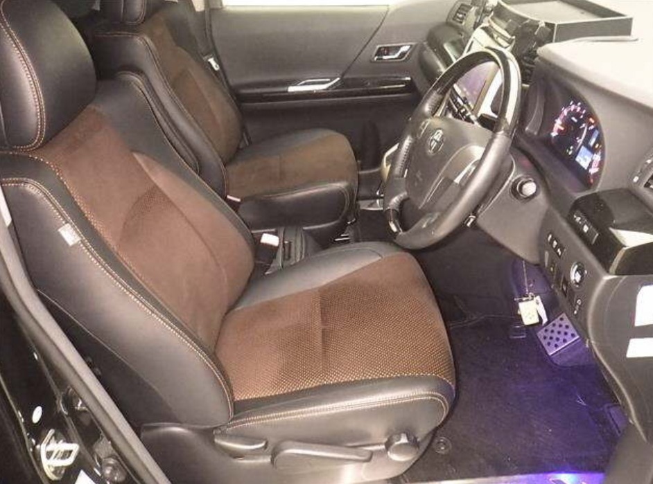 2014 TOYOTA ALPHARD 240S — photo 8