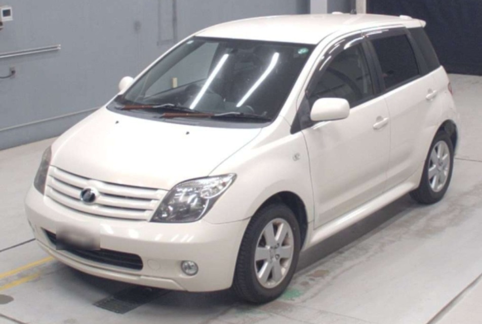 2005 TOYOTA IST 1500CC