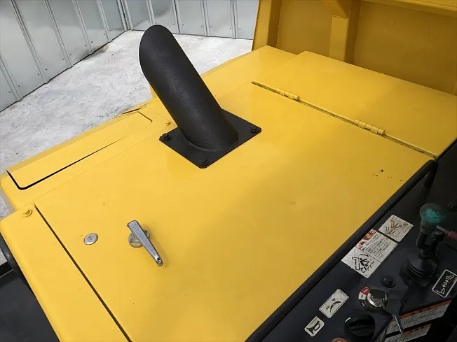 2017 YANMAR C50R-5 — photo 6