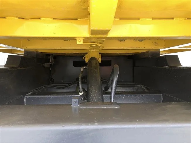 2017 YANMAR C50R-5 — photo 16