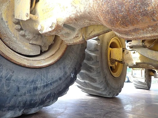 2015 CATERPILLAR 725C — photo 17