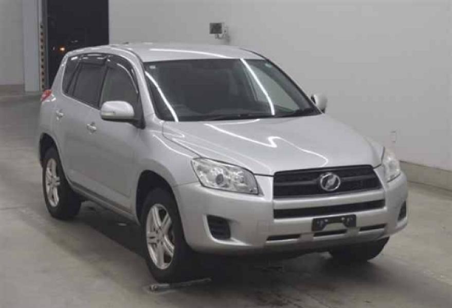 2011 TOYOTA DBA-ACA31W