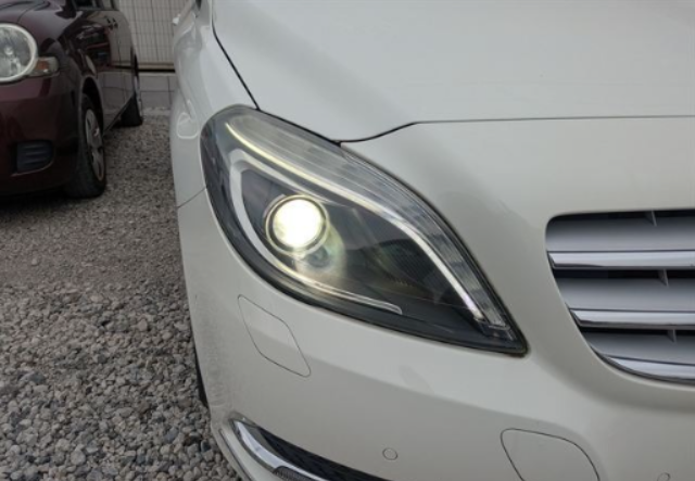 2014 MERCEDES  B180 DBA-246242 — photo 5
