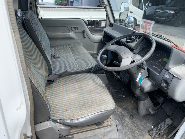 1990 MITSUBISHI CANTER U-FE301B — photo 12