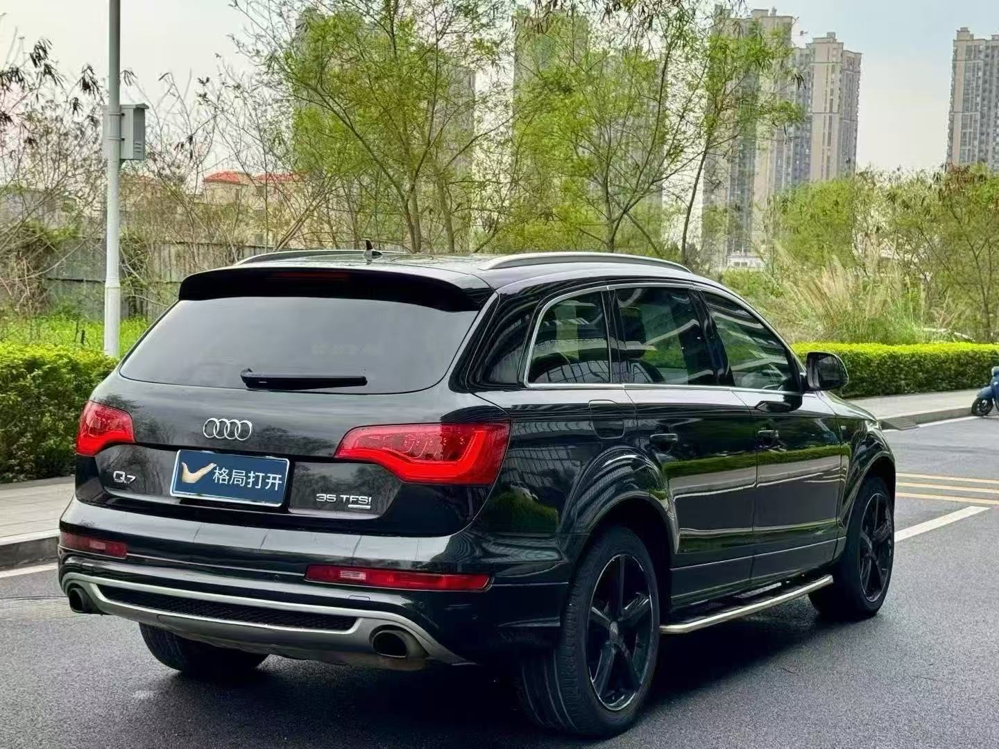 2015 Q7 Audi Q7 off-road — photo 2