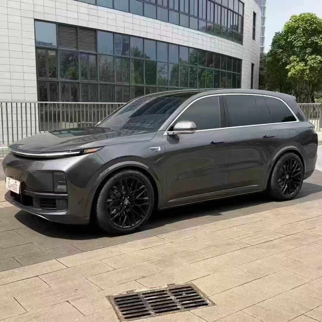 2023 LI L8 L8 pro 1.5T DUAL MOTOR — photo 3