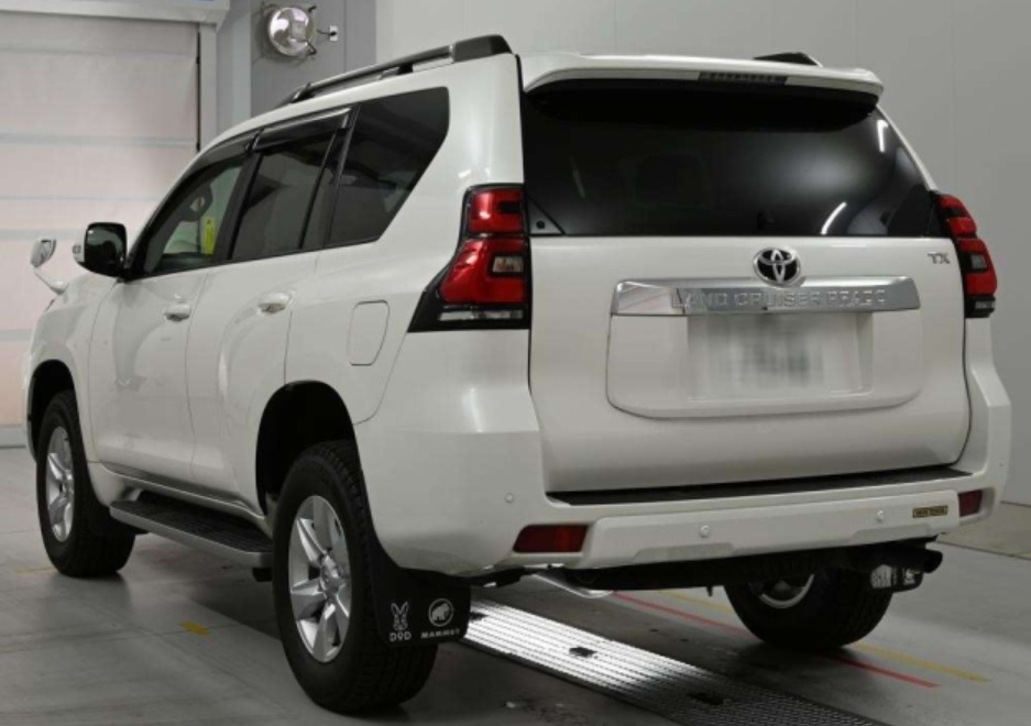 2021 Land Cruiser Prado TRJ1501 — photo 5