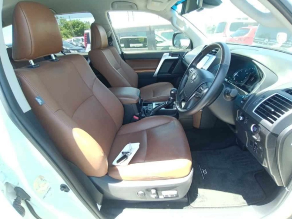 2021 LAND CRUSER Prado — photo 9