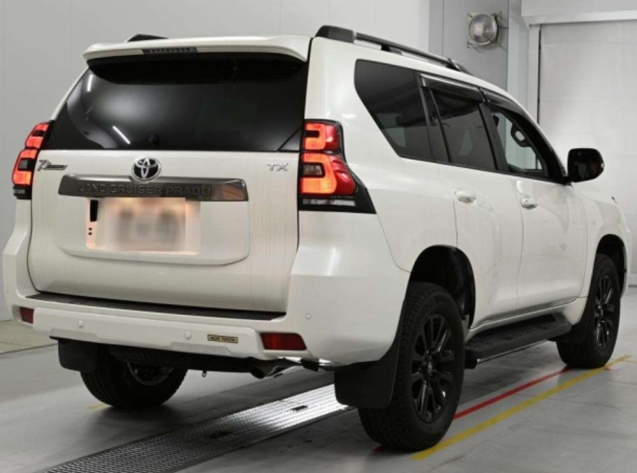 2021 LAND CRUSER Prado — photo 13