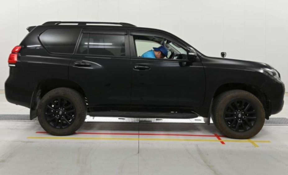 2023 Land cruser GDJI 150 W — photo 4