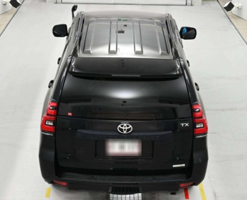 2023 Land cruser GDJI 150 W — photo 8