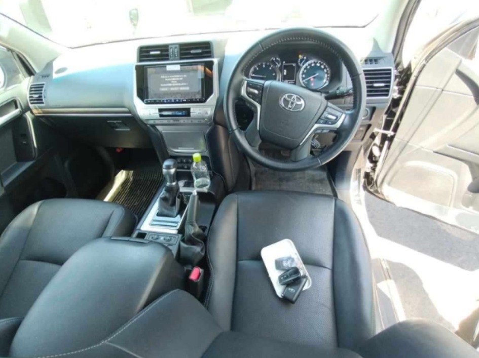 2023 Land cruser GDJI 150 W — photo 11
