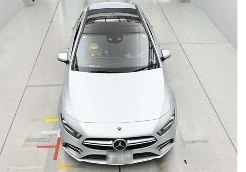 2021 MERCEDES BENZ