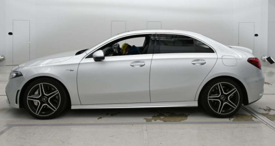 2021 MERCEDES BENZ — photo 10