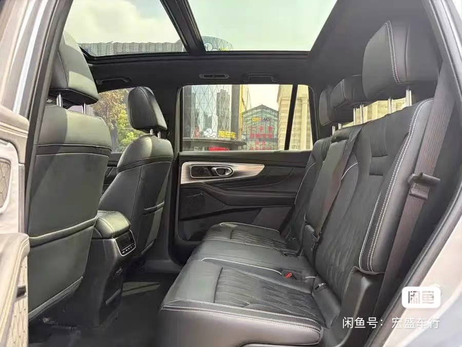 2022 Trumpchi GS8-2.0T-E-CVT — photo 8